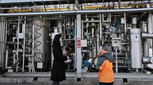 The Japanese town turning cowpats into hydrogen fuel